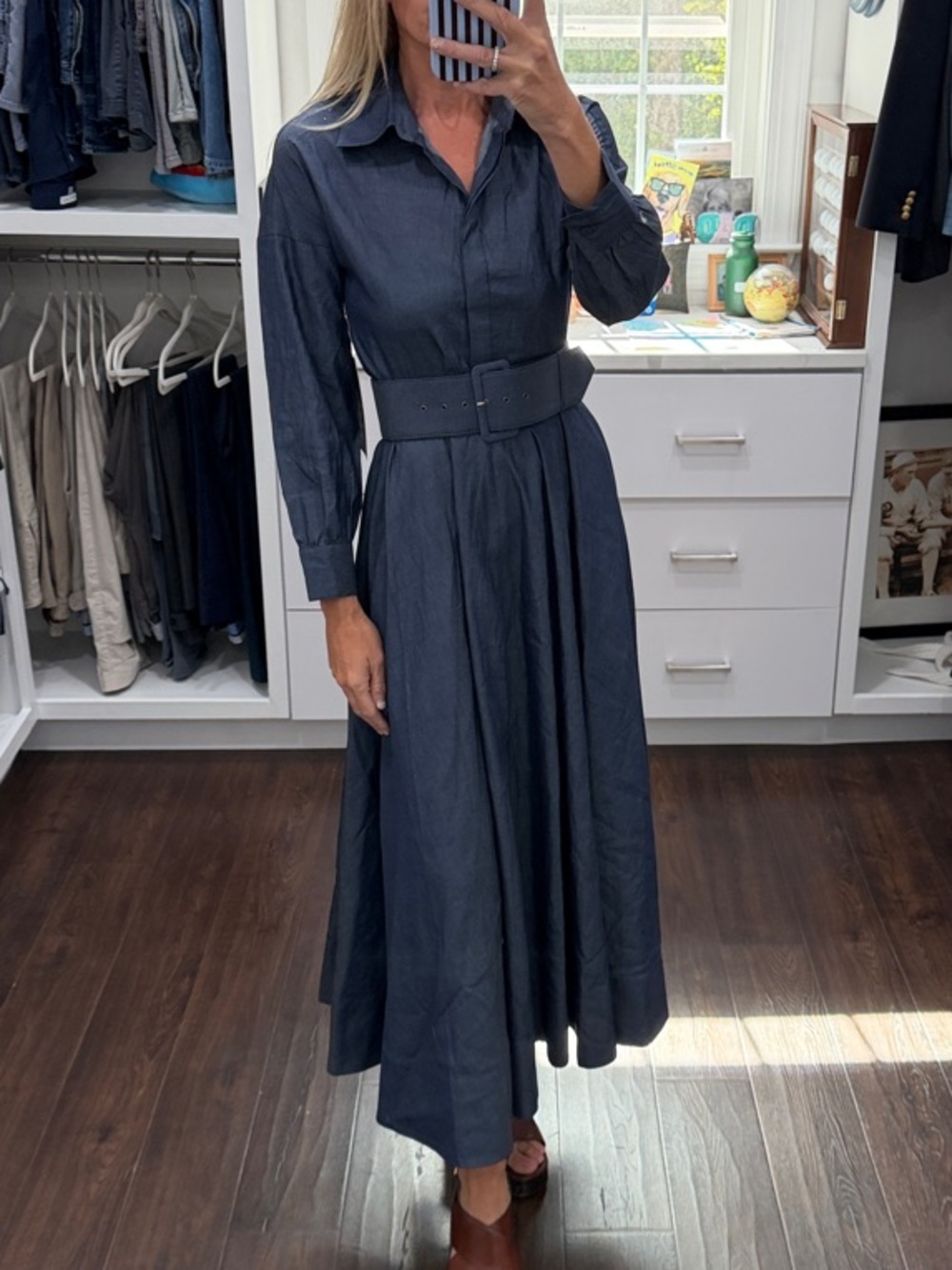 Tuckernuck Women’s Long-Sleeve Belted Shirt Dress in Navy Chambray XS NWT